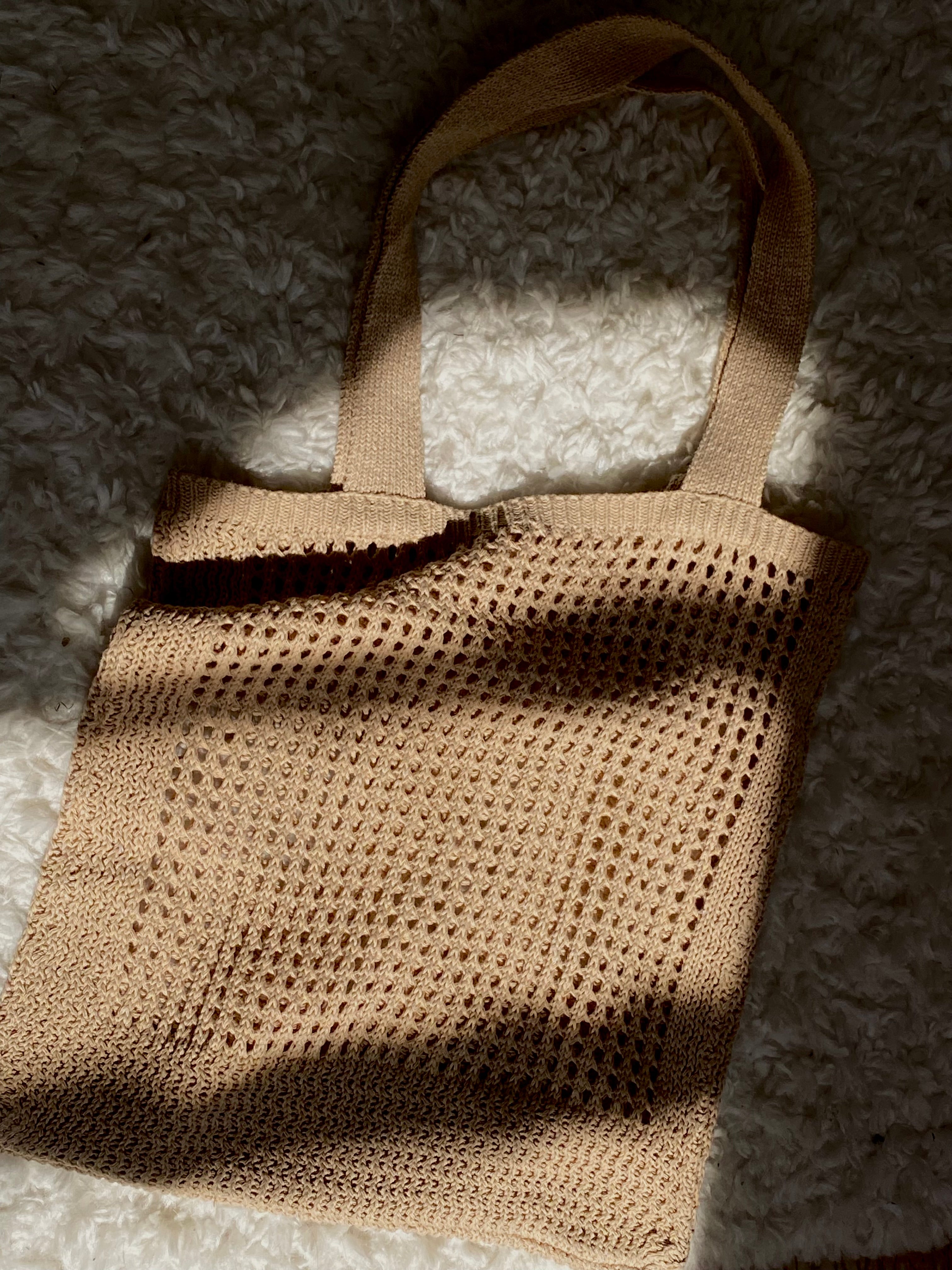 Crochet tote bag